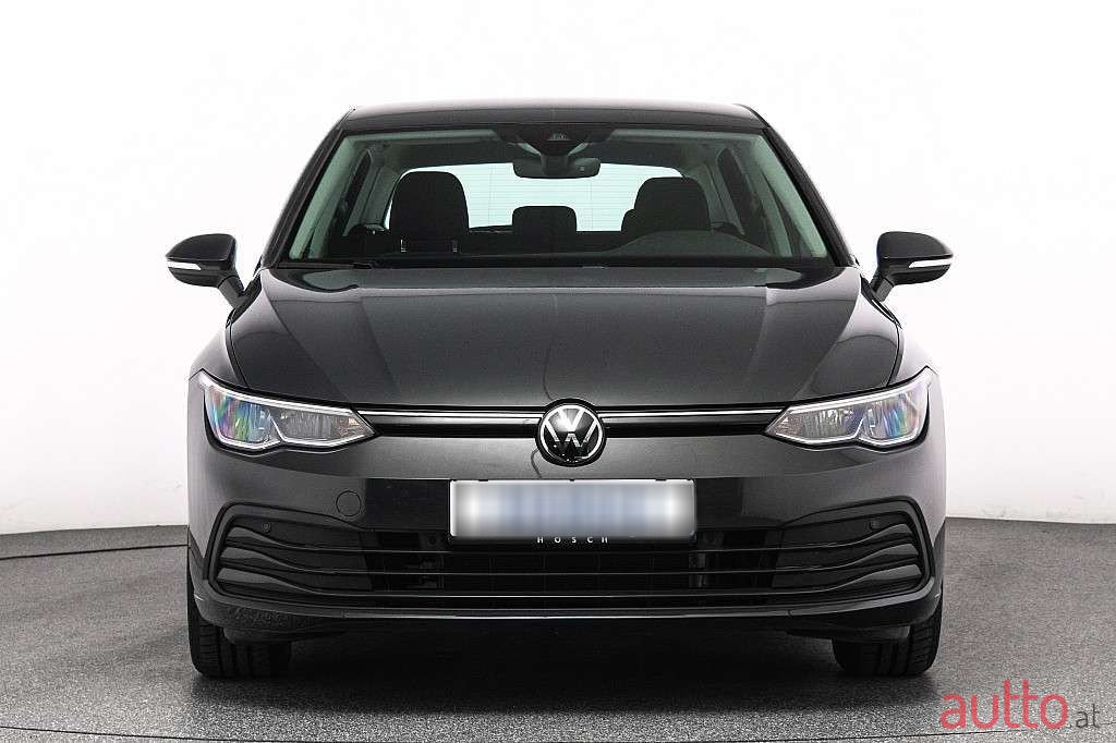2022' Volkswagen Golf photo #2