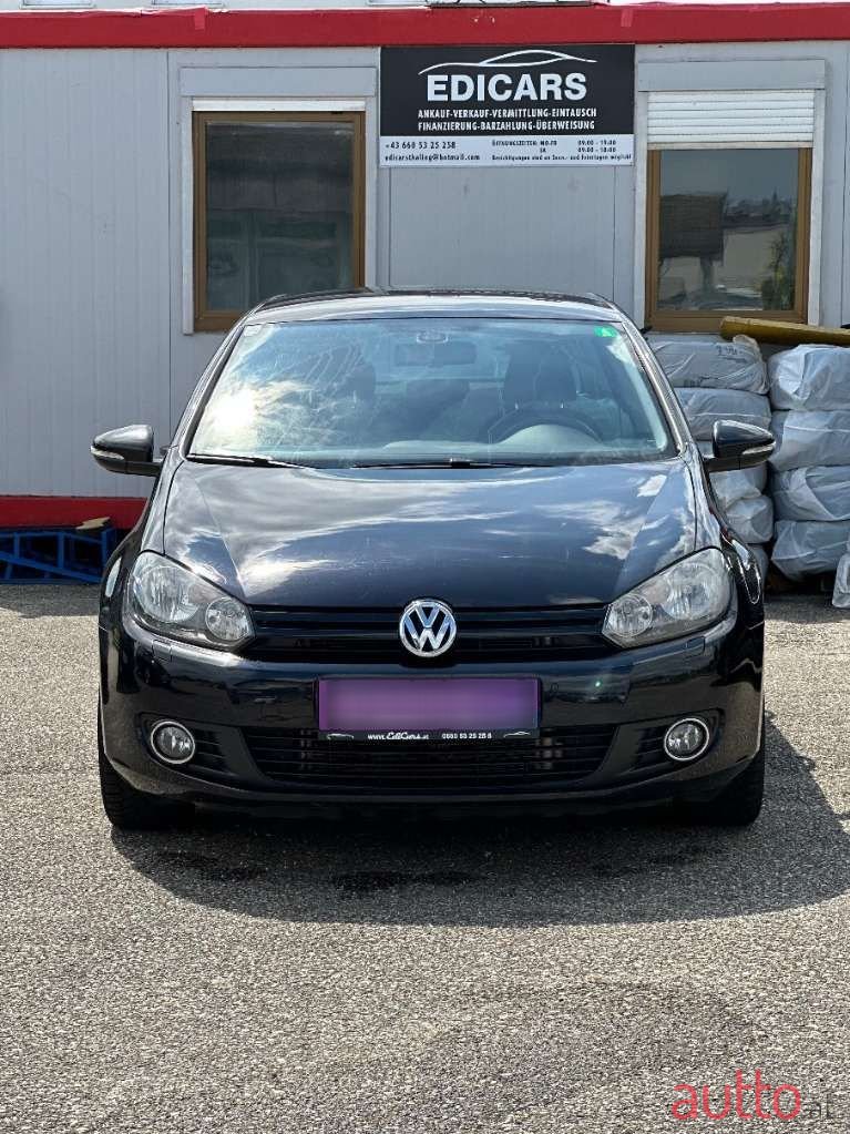 2012' Volkswagen Golf photo #3