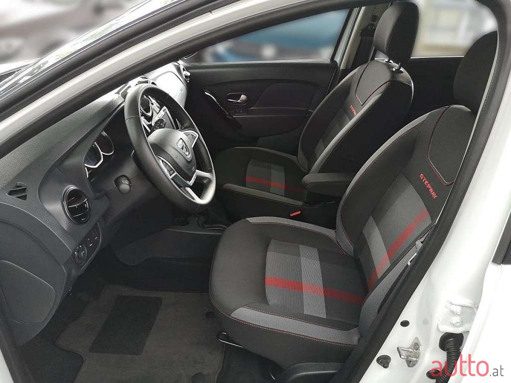 2019' Dacia Sandero photo #4