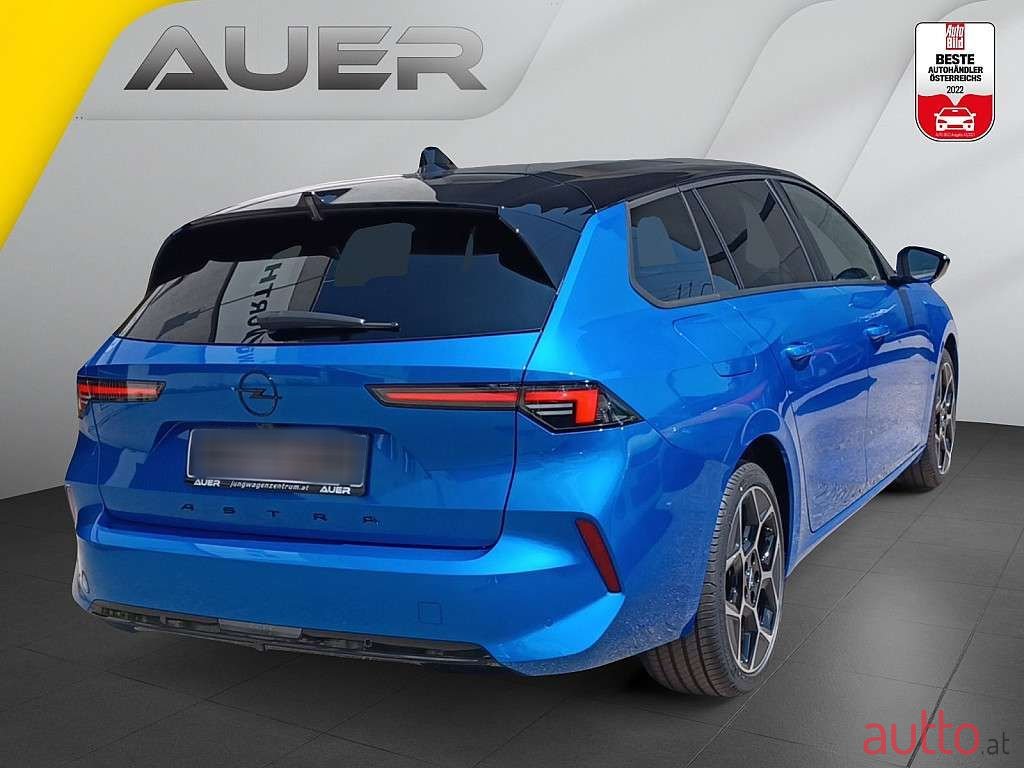 2023' Opel Astra photo #4