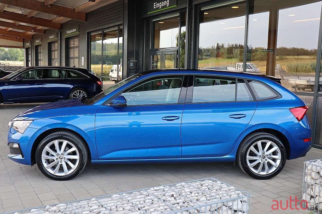 2020' Skoda Scala photo #2