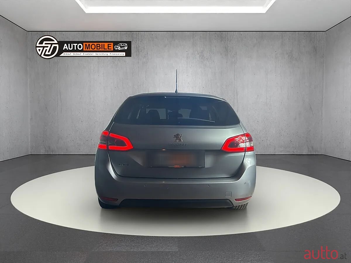 2020' Peugeot 308 photo #5
