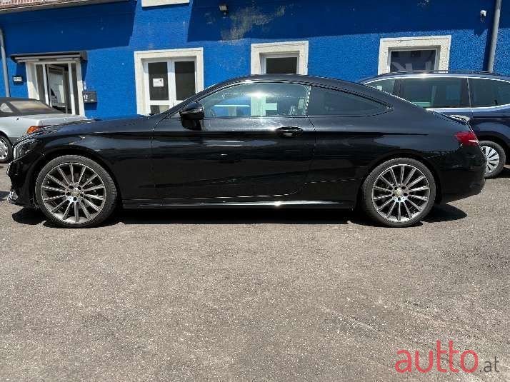 2016' Mercedes-Benz C-Klasse photo #2
