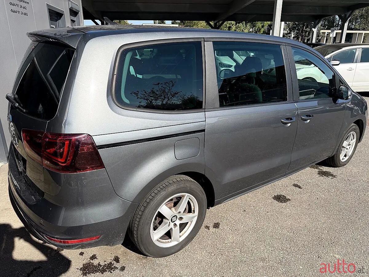 2016' SEAT Alhambra photo #6