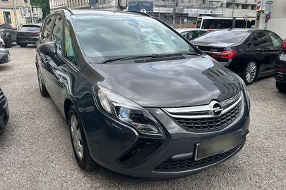 2013' Opel Zafira