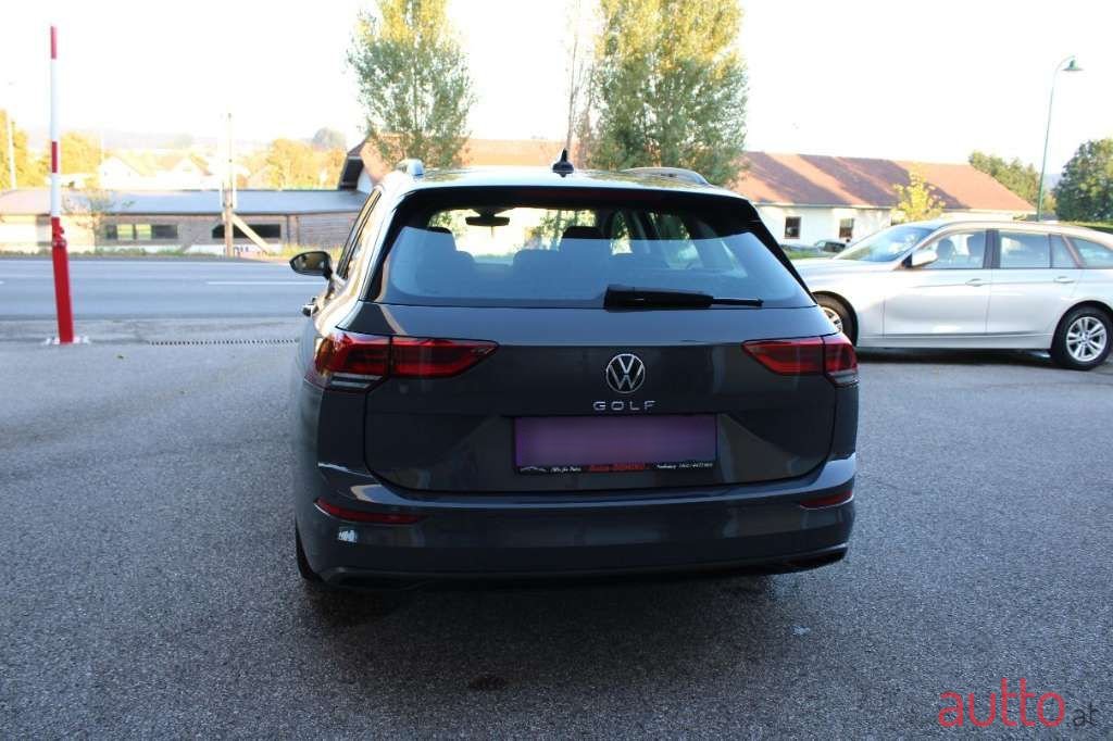 2020' Volkswagen Golf photo #6