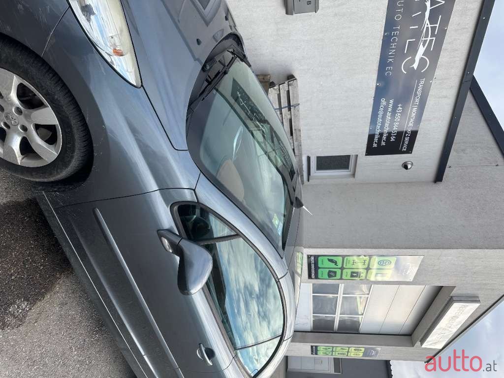 2008' Peugeot 207 photo #1