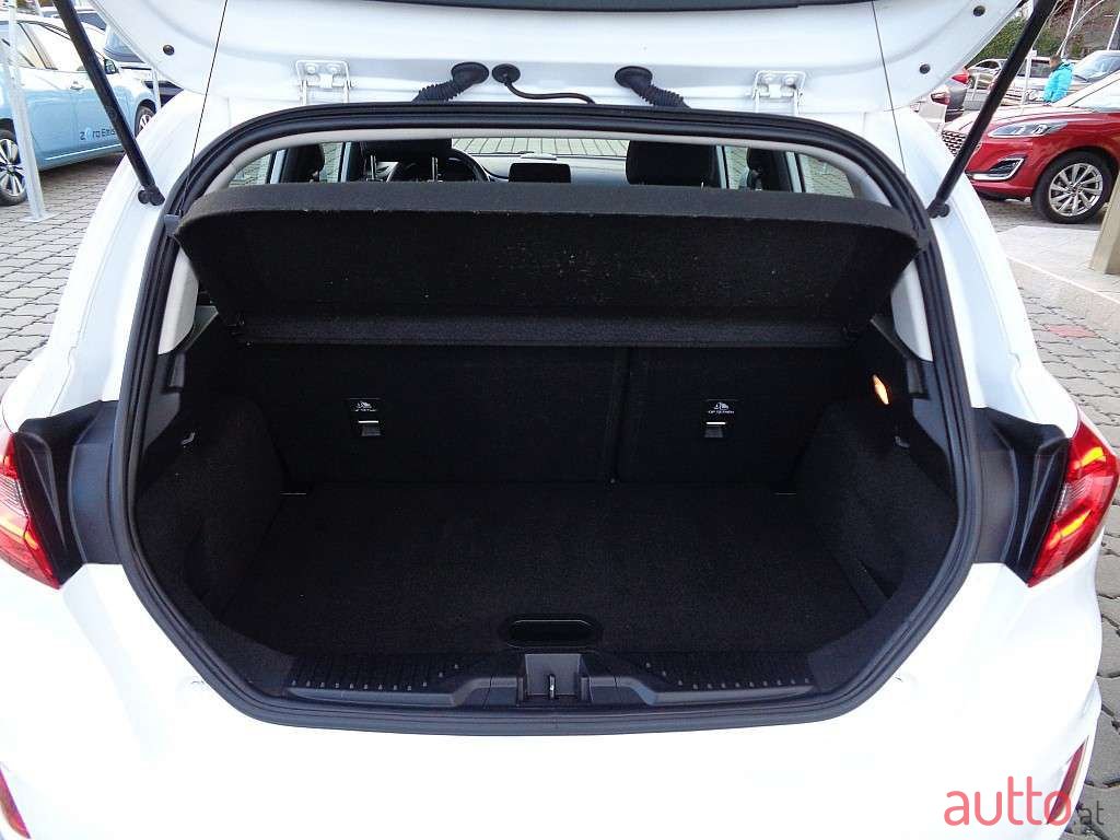 2018' Ford Fiesta photo #5