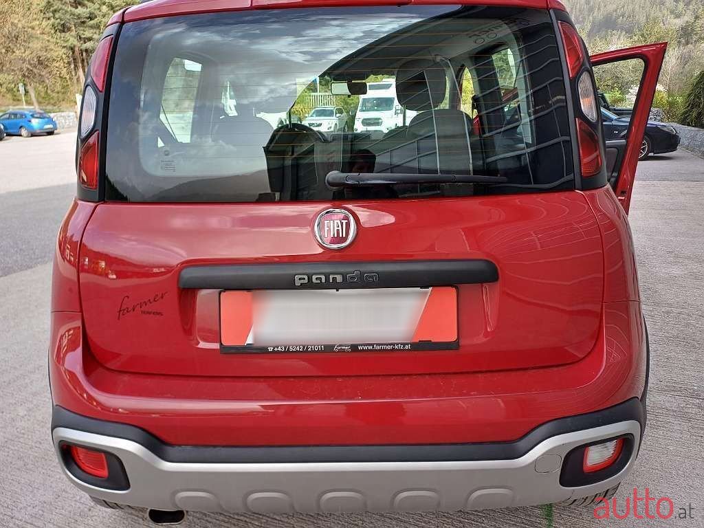 2015' Fiat Panda photo #3