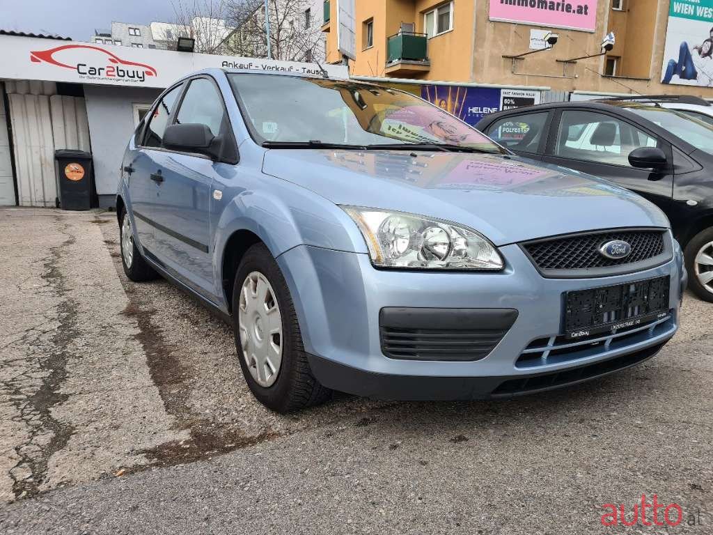 2005' Ford Focus photo #1