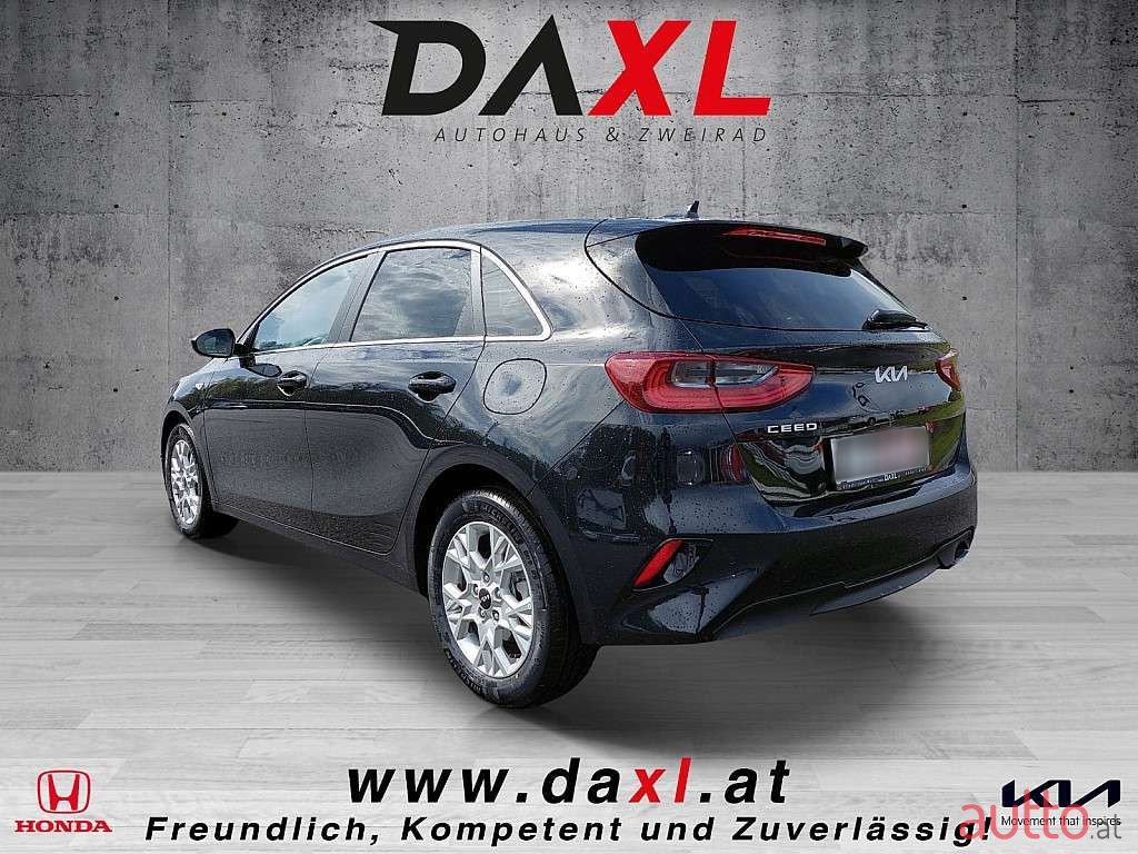 2023' Kia Ceed photo #3