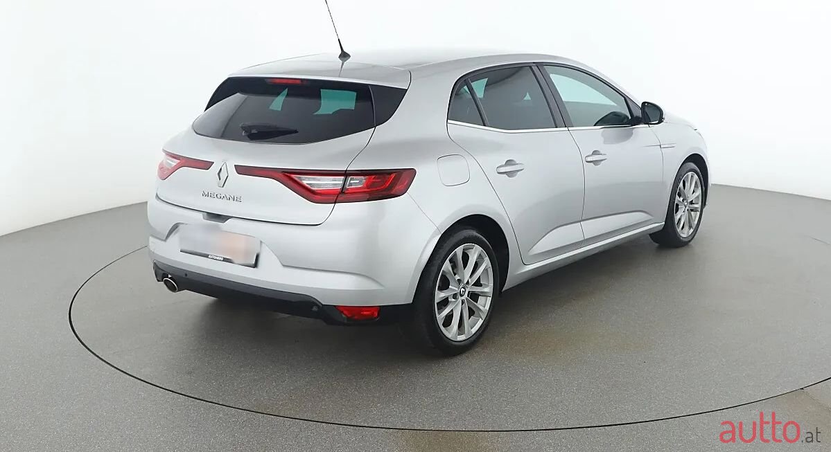 2016' Renault Megane photo #5