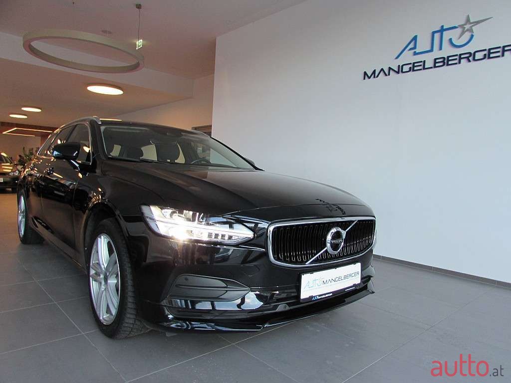 2017' Volvo V90 photo #1