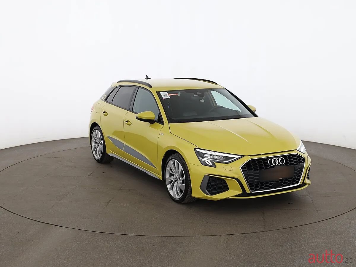 2023' Audi A3 photo #4