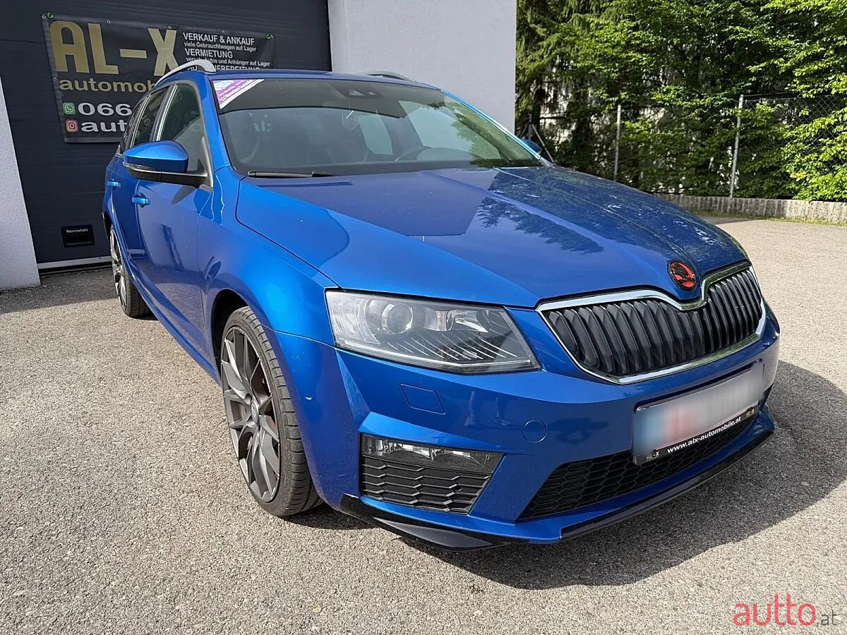2014' Skoda Octavia photo #2