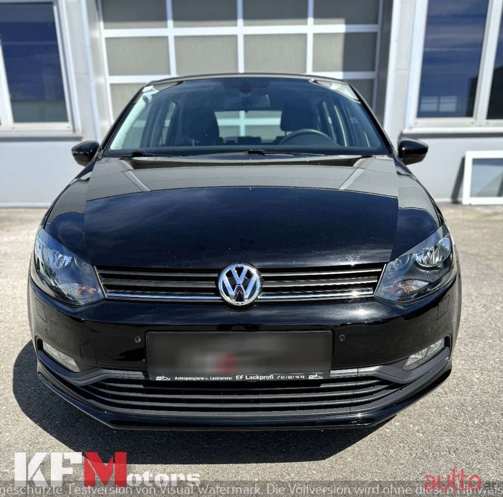 2016' Volkswagen Polo photo #3