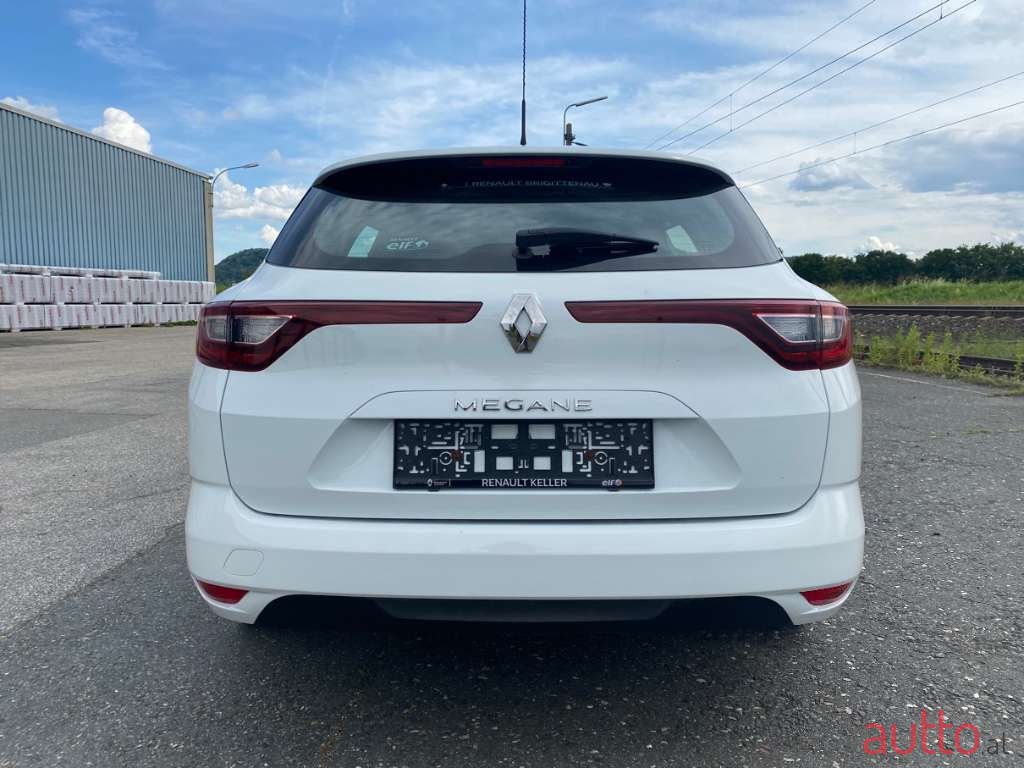 2017' Renault Megane photo #4