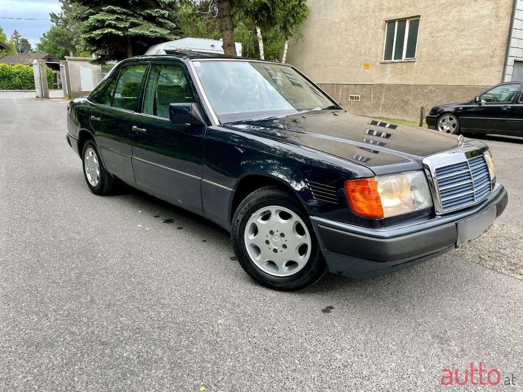 1990' Mercedes-Benz E-Klasse photo #1