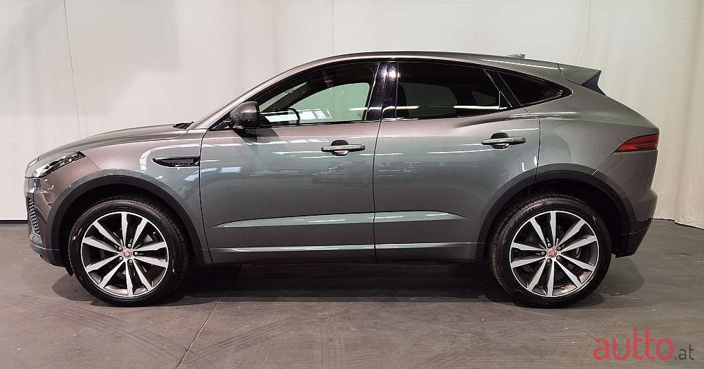 2019' Jaguar E-Pace photo #5