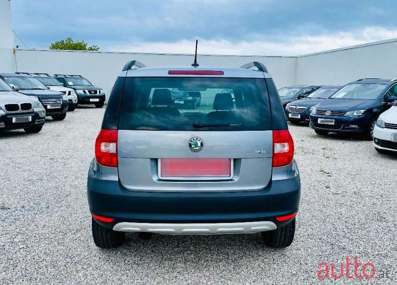 2011' Skoda Yeti photo #6