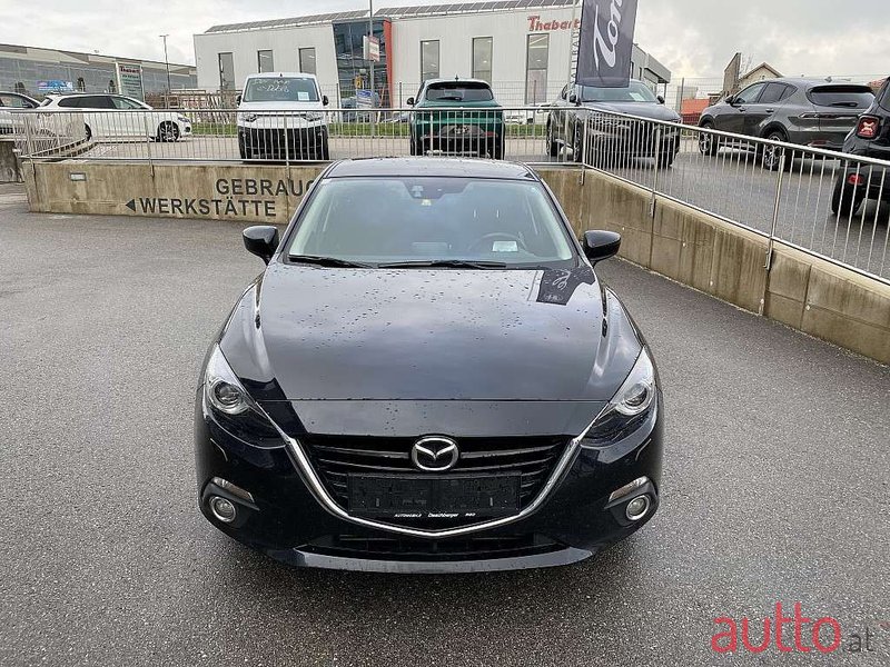 2015' Mazda Mazda3 photo #2