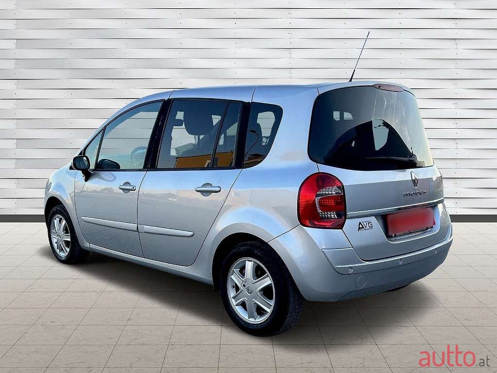 2010' Renault Modus photo #3