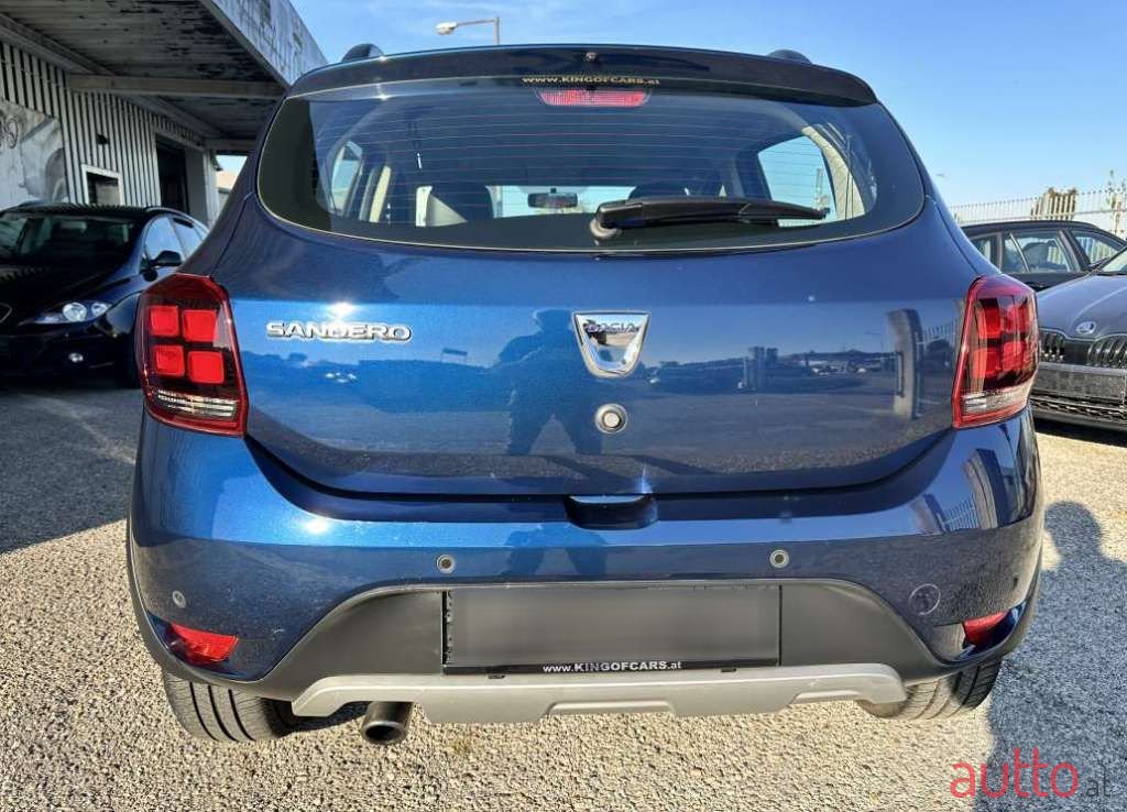 2017' Dacia Sandero photo #3