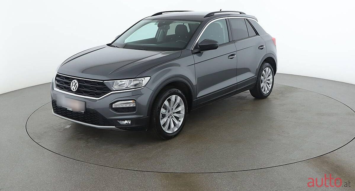 2019' Volkswagen T-Roc photo #1