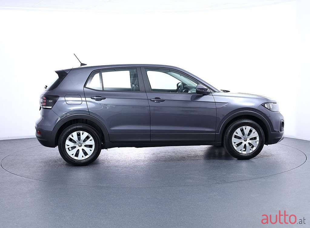 2023' Volkswagen T-Cross photo #6