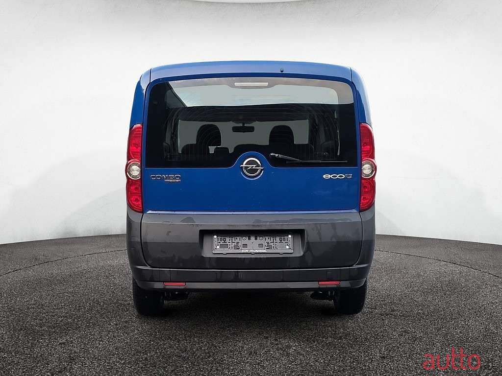 2013' Opel Combo photo #4