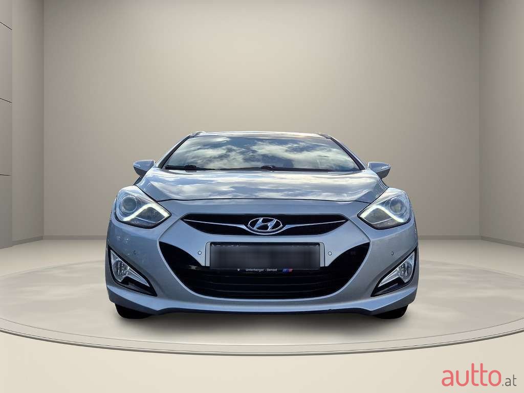 2014' Hyundai i40 photo #2