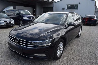 2020' Volkswagen Passat