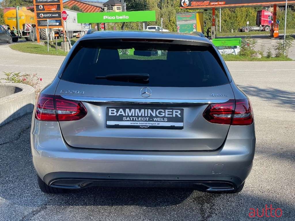 2020' Mercedes-Benz C-Klasse photo #3