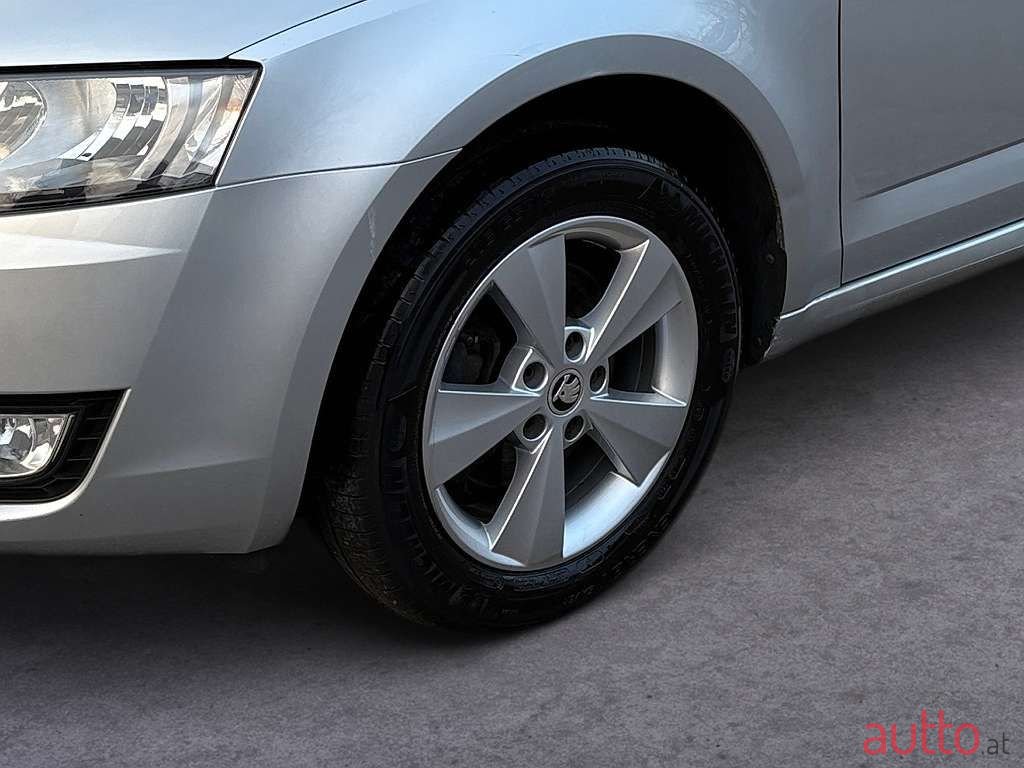 2016' Skoda Octavia photo #6