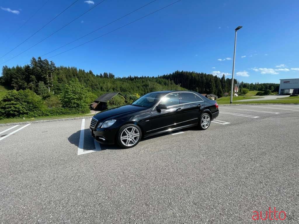 2009' Mercedes-Benz E-Klasse photo #5