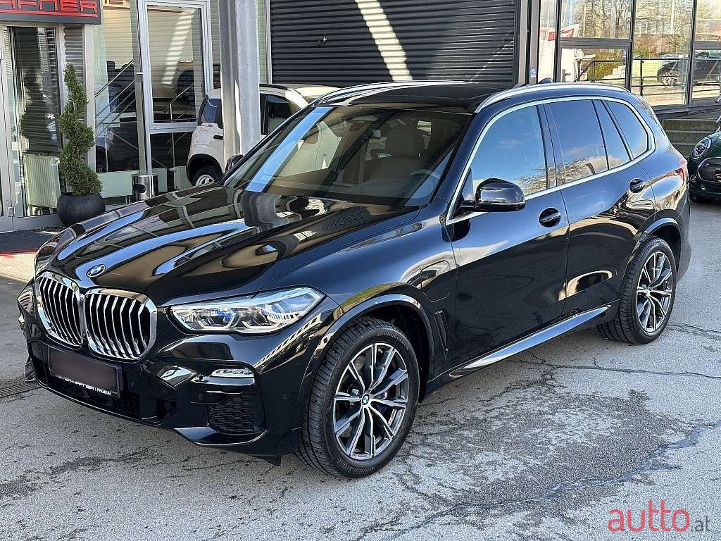 2020' BMW X5 photo #1