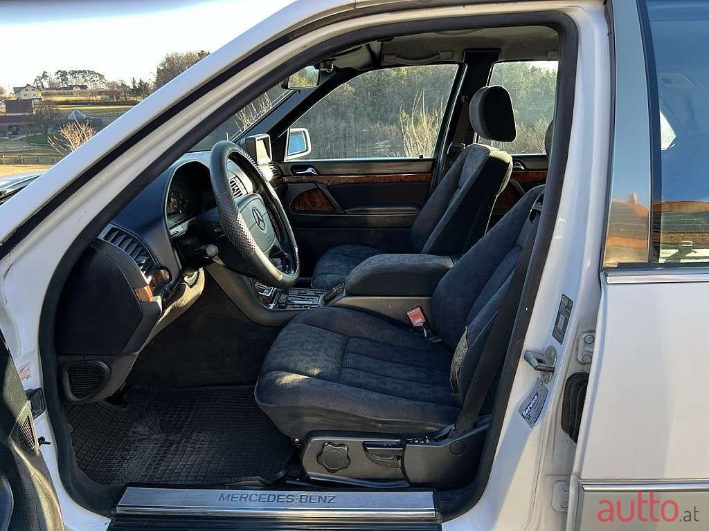 1991' Mercedes-Benz S-Klasse photo #3
