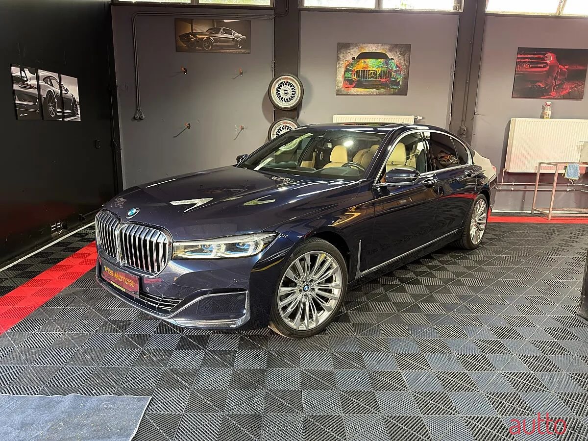 2019' BMW 7Er-Reihe photo #1