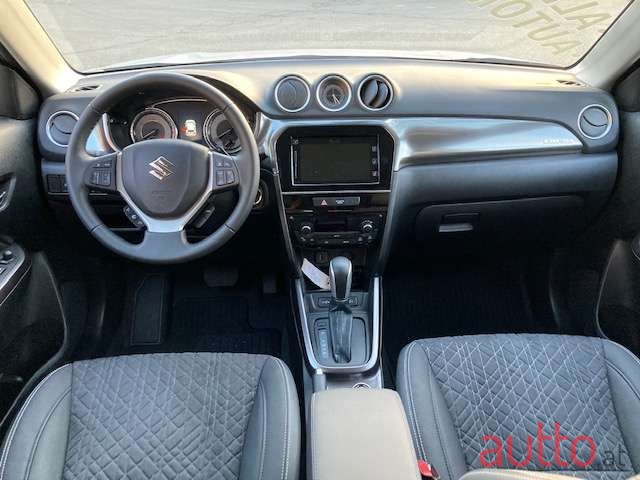 2021' Suzuki Vitara photo #6