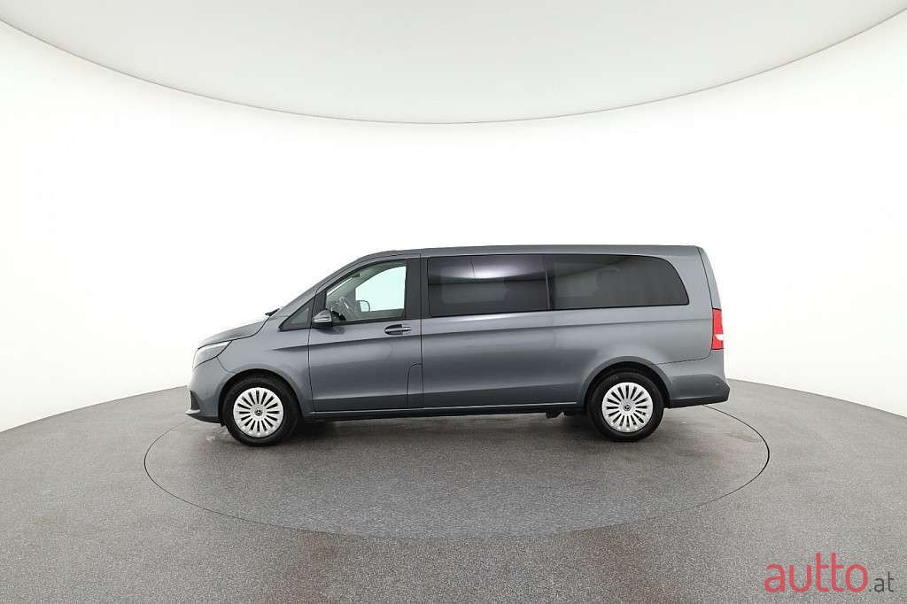 2023' Mercedes-Benz V-Klasse photo #5