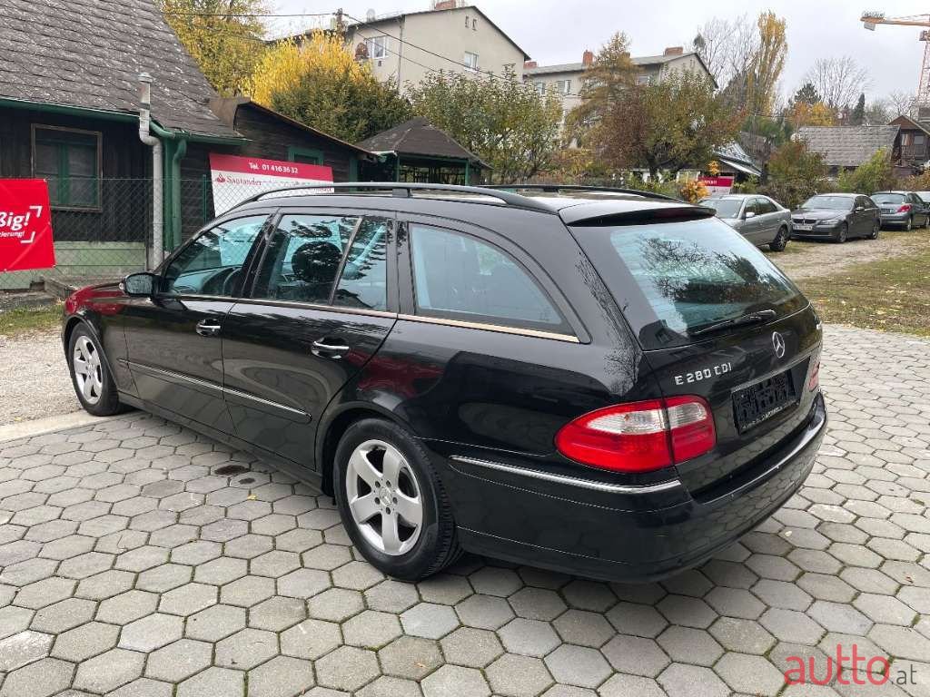 2006' Mercedes-Benz E-Klasse photo #5