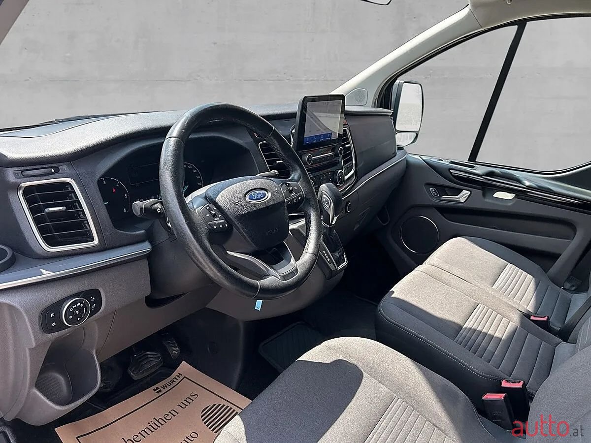 2021' Ford Tourneo photo #5