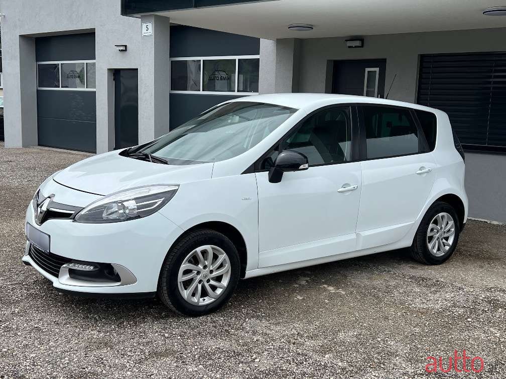 2016' Renault Scenic photo #2