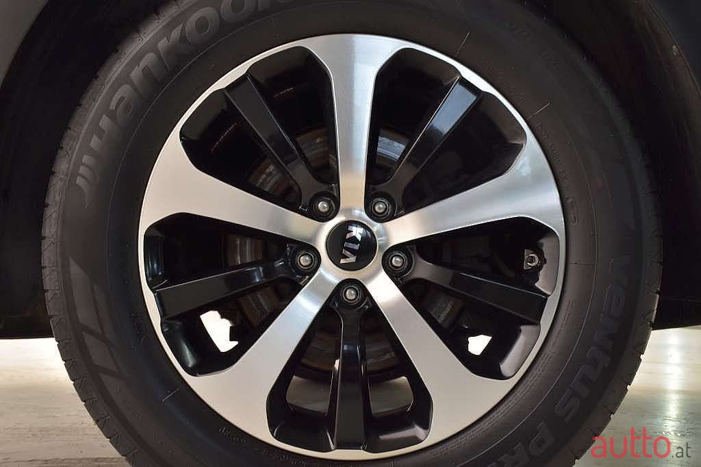 2016' Kia Sorento photo #5