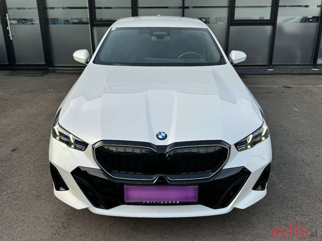 2023' BMW 5Er-Reihe photo #3