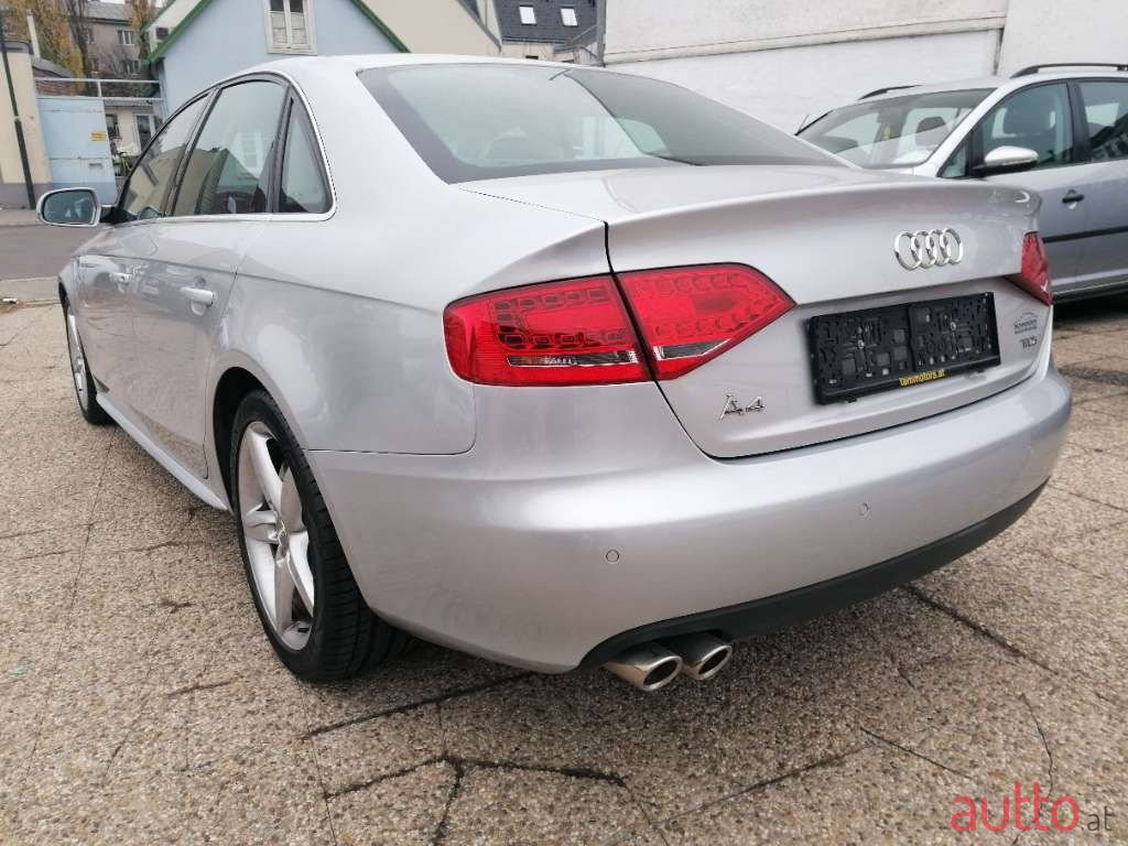 2011' Audi A4 photo #5