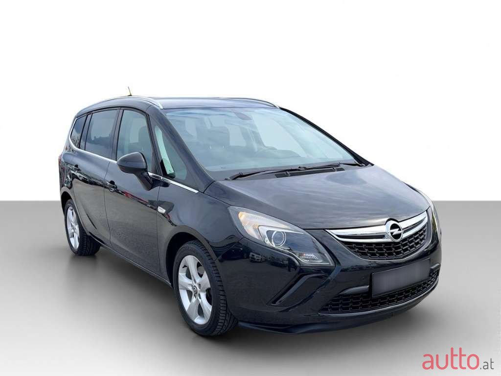 2012' Opel Zafira photo #4