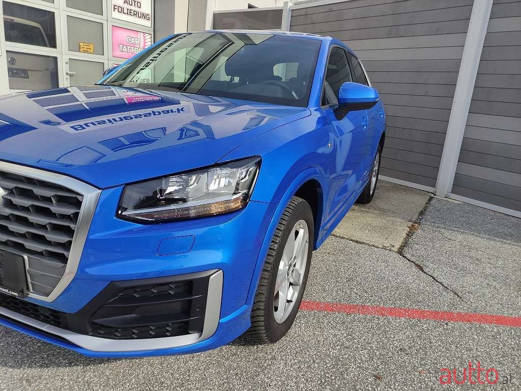 2019' Audi Q2 photo #5