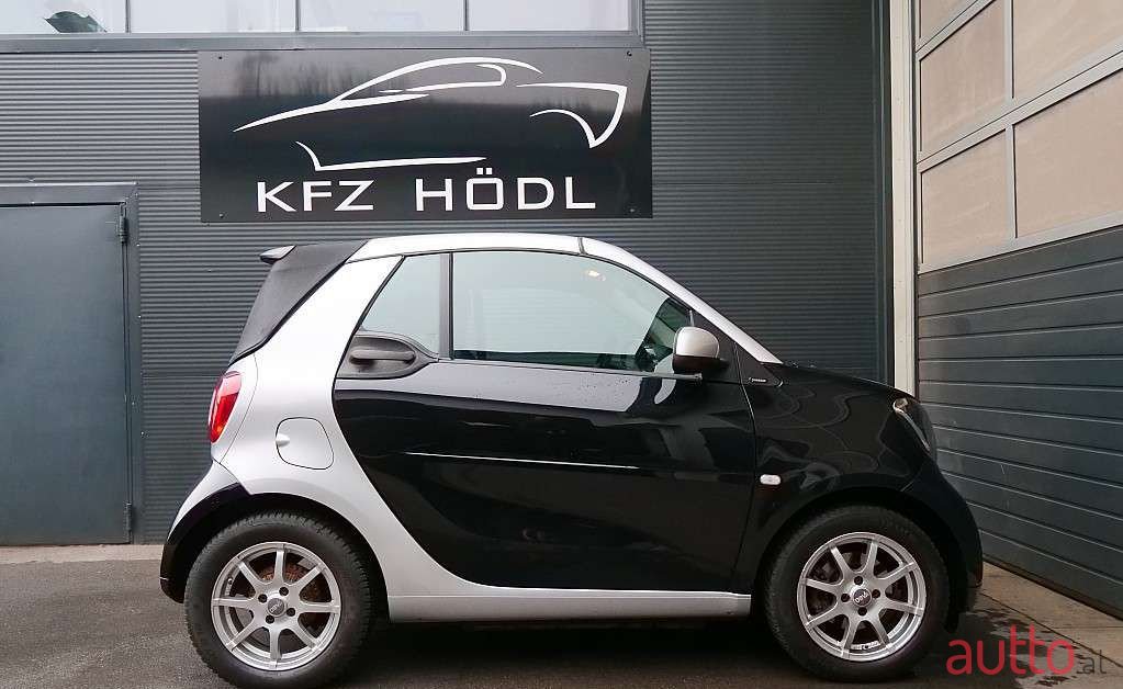 2016' Smart Fortwo photo #3