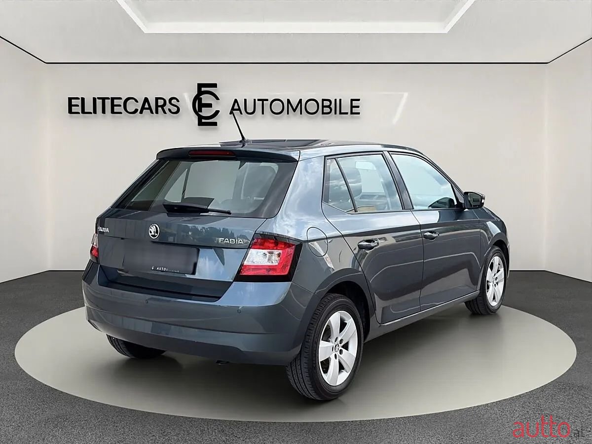 2017' Skoda Fabia photo #3